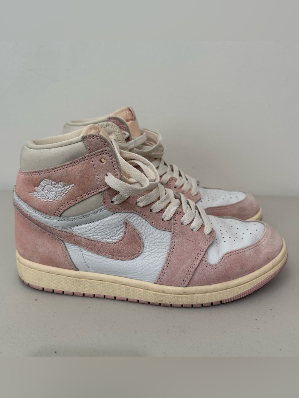 Nike Women's High-Top Sneakers in Pink and White